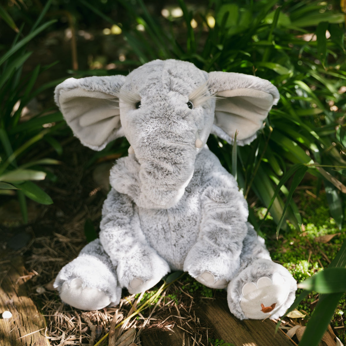 Wrendale 'Winnie' Elephant Plush Character – Heavenly Outhouse