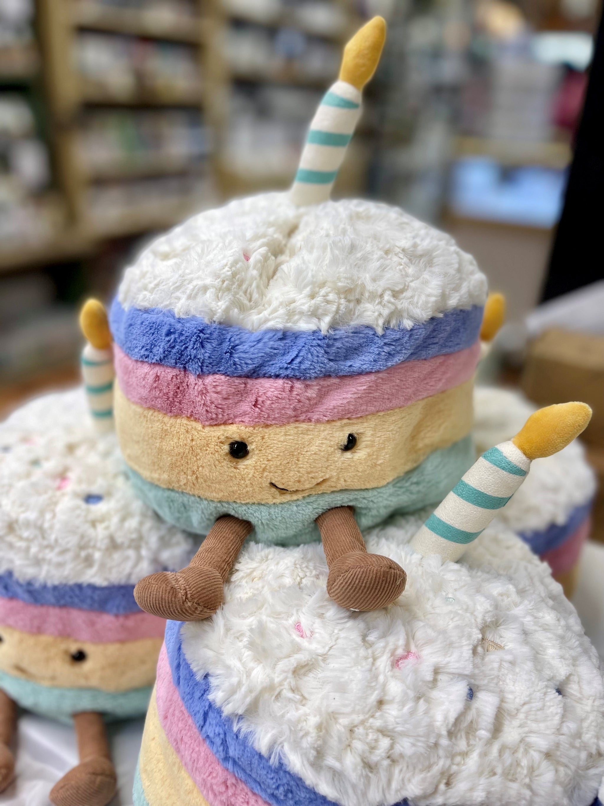 Jellycat Amuseable Rainbow Birthday Cake – Heavenly Outhouse