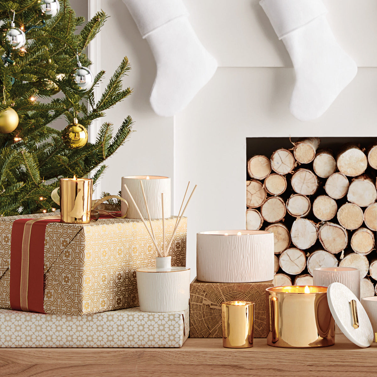 Thymes Frasier Fir Gilded Gold Votive Candle