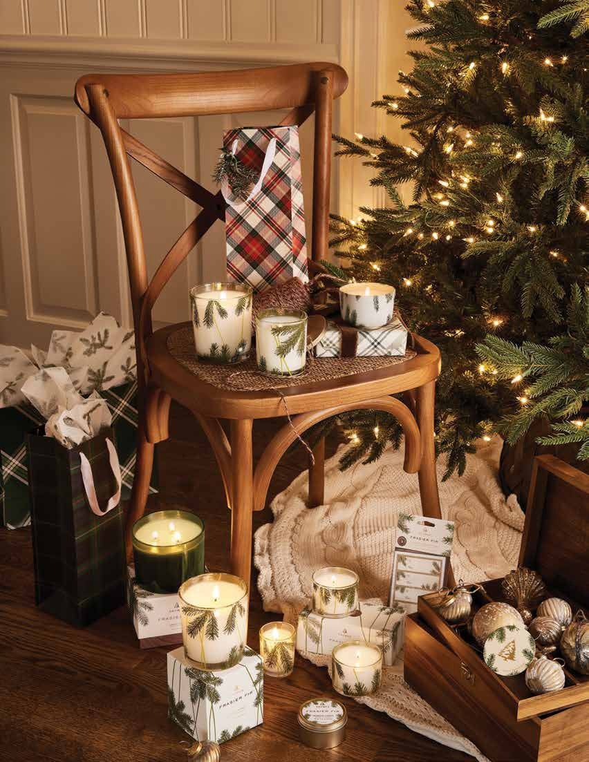 Thymes Frasier Fir 6.5oz Pine Needle Candle
