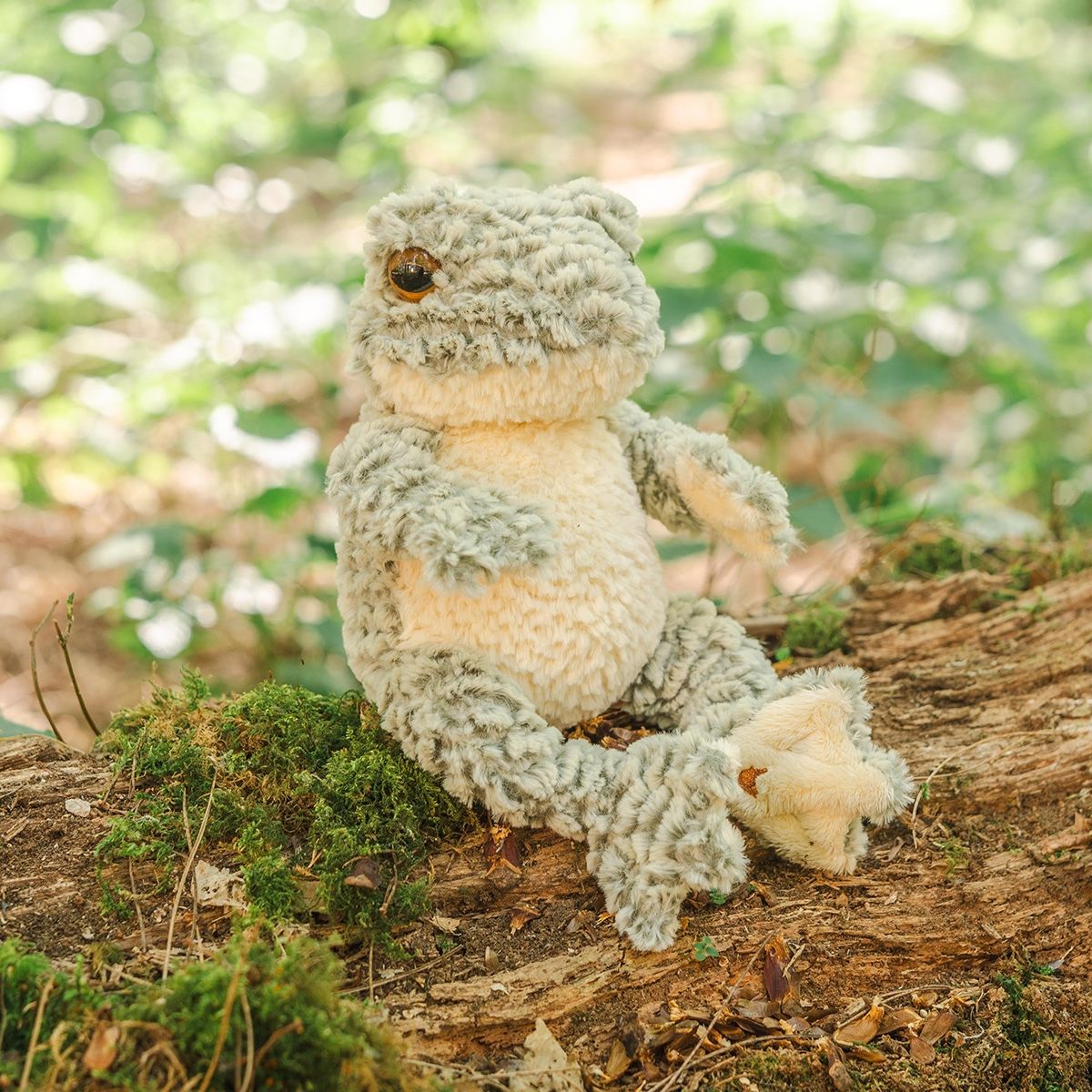 Wrendale 'Elliot' Frog Plush Character
